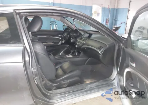 2010 Honda Accord 3.5 Ex-L из США, поврежденный, VIN 1HGCS2B81AA006165